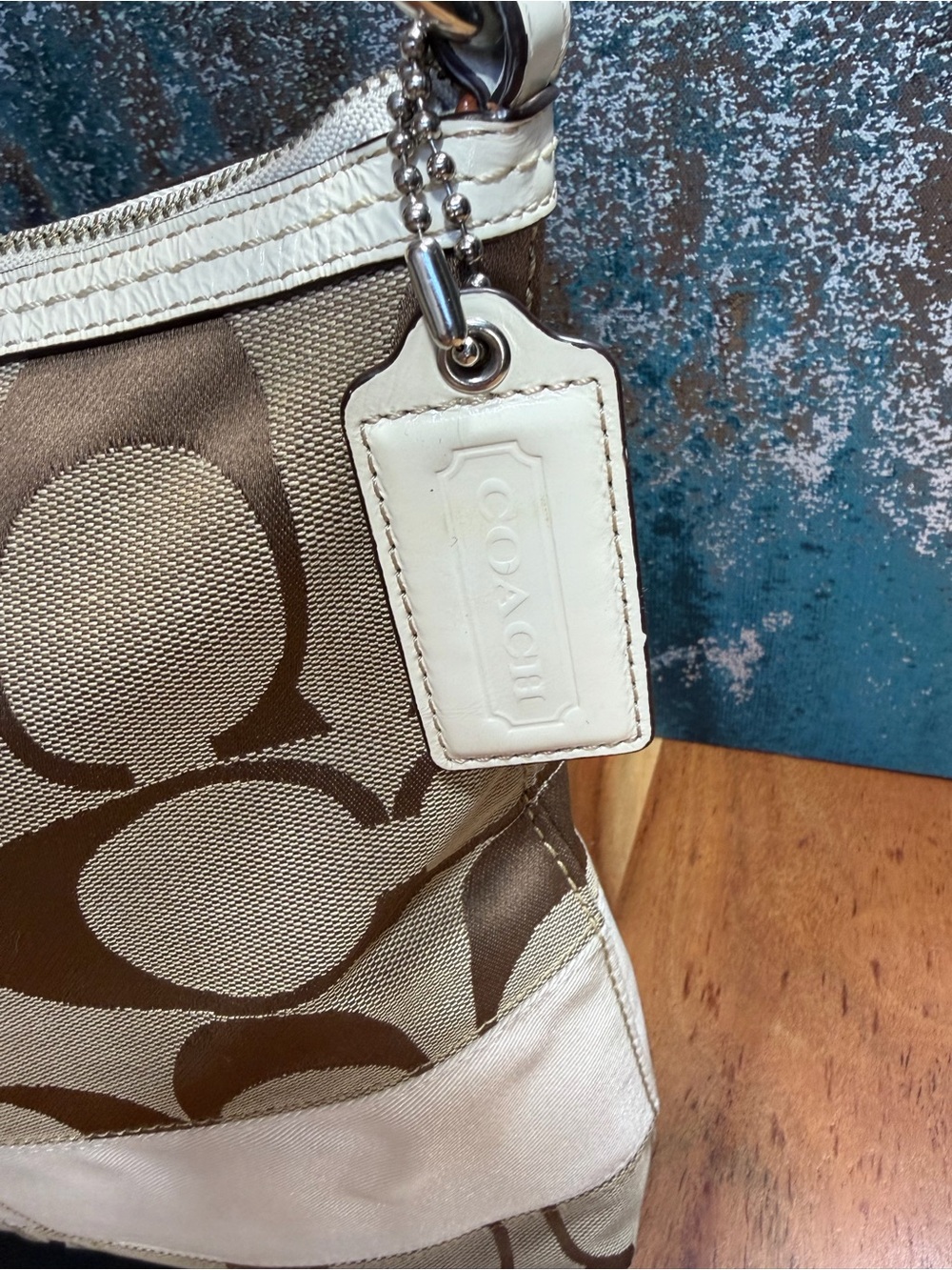 Coach Y2K 2009 Signature Stripe Canvas Hobo Bag Khaki Ivory GUC - Picture 15 of 17